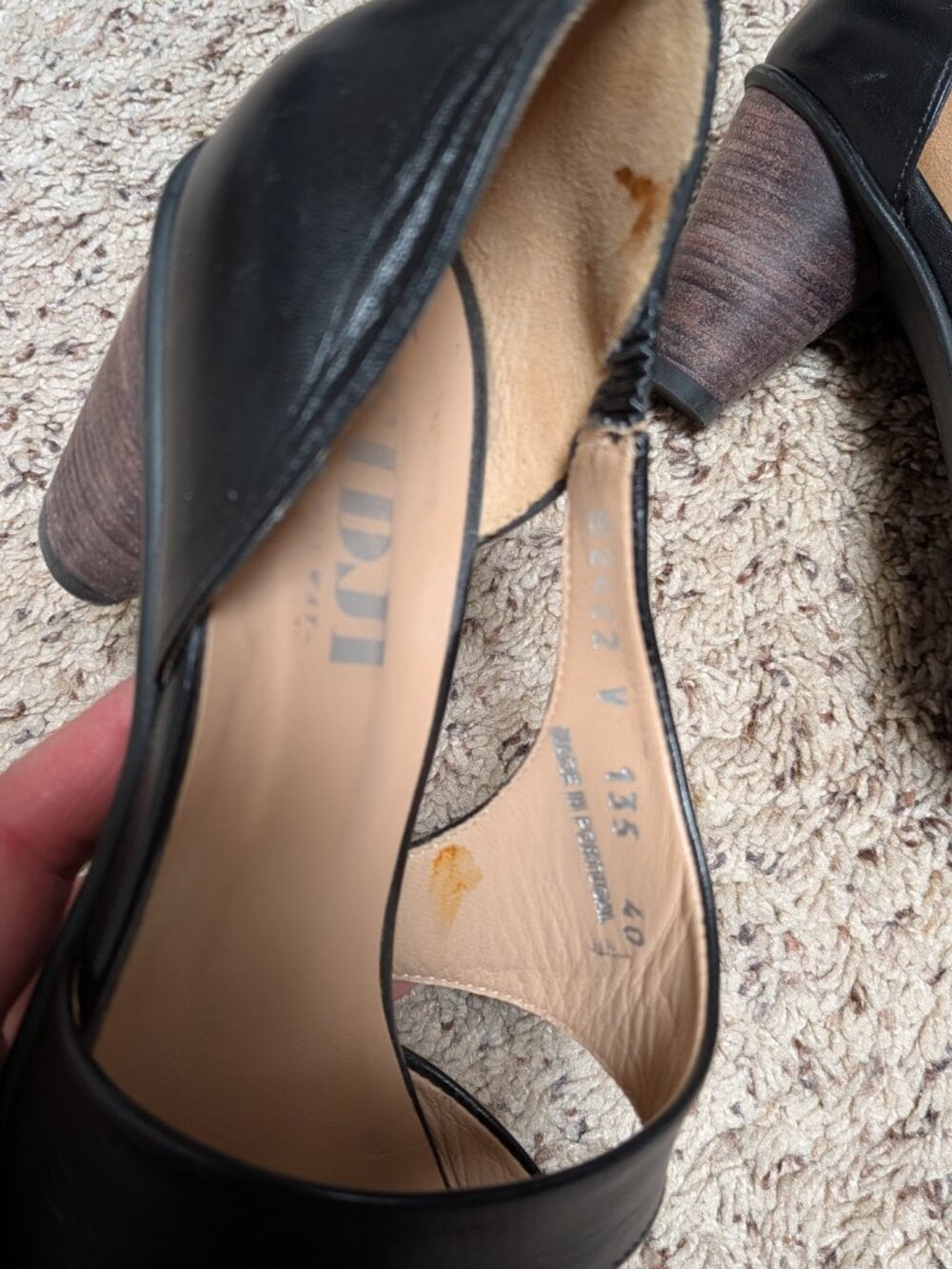 Fidji Black leather heels - Picture 5 of 7